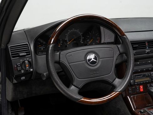Used 1998 Mercedes-Benz SL 600 image 22