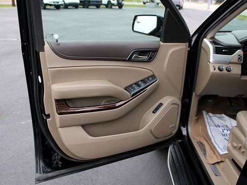 Used 2018 GMC Yukon SLT image 11