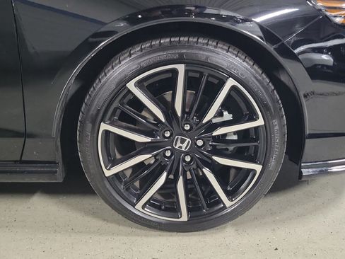 Used 2026 Honda Accord Touring image 5