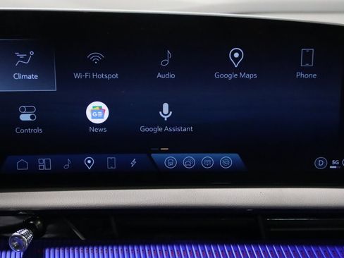 Used 2025 Cadillac Optiq Sport 2 w/ LPO, Floor Liner Package image 53