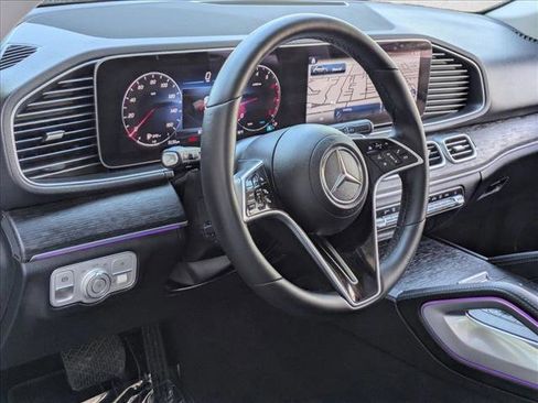 Used 2025 Mercedes-Benz GLE 350 4MATIC image 10