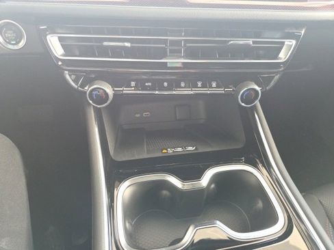 New 2026 Chevrolet Traverse Z71 w/ Enhanced Driving Package image 31