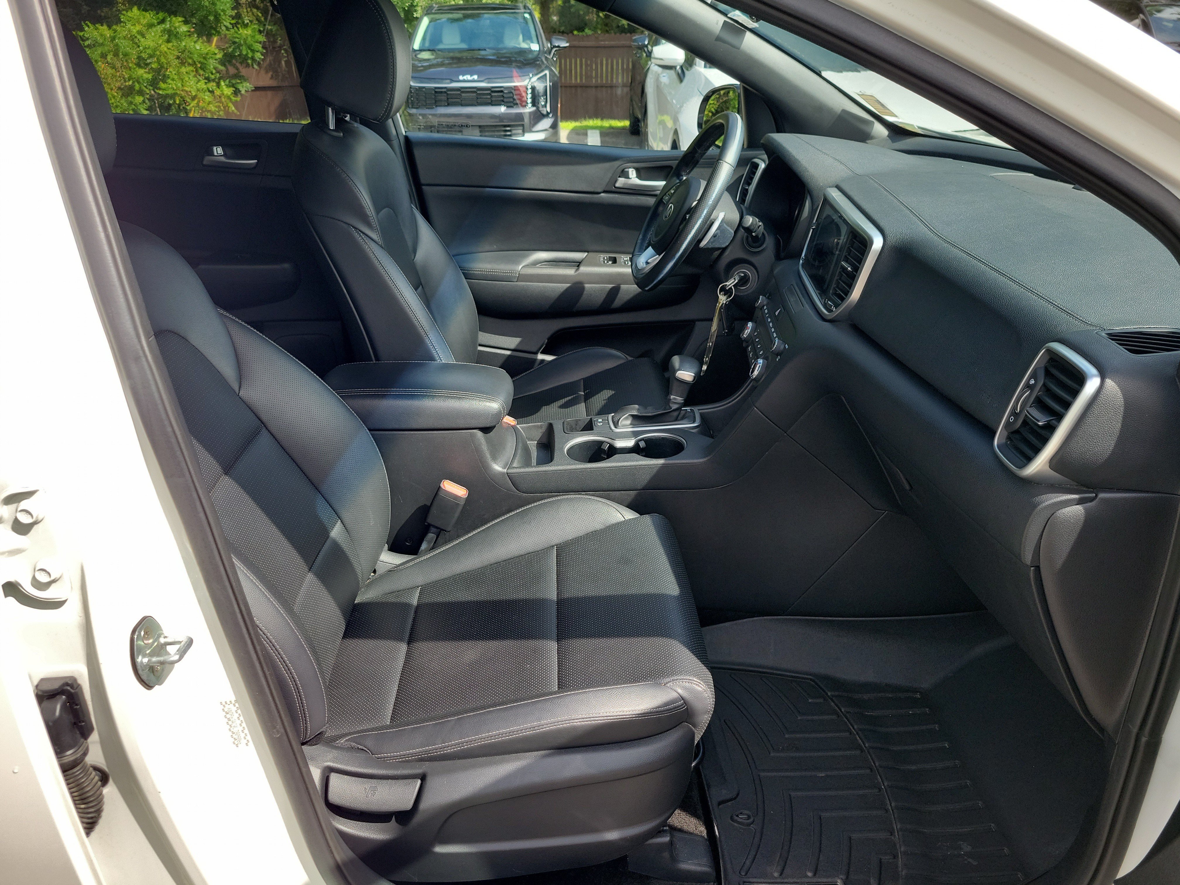 Used 2020 Kia Sportage S FWD image 7