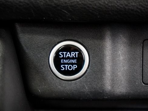 Used 2022 Nissan Rogue SL w/ SL Premium Package image 35