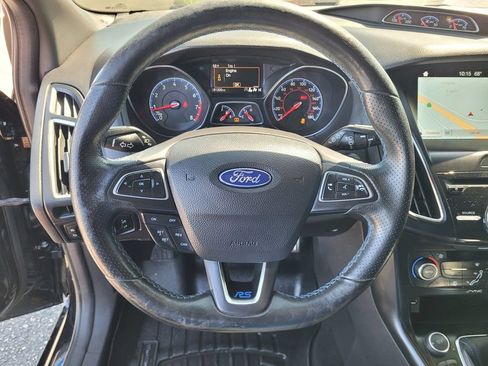 Used 2017 Ford Focus RS AWD/4WD image 19