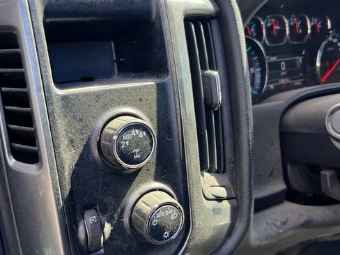 Used 2019 Chevrolet Silverado 1500 LT AWD/4WD image 7