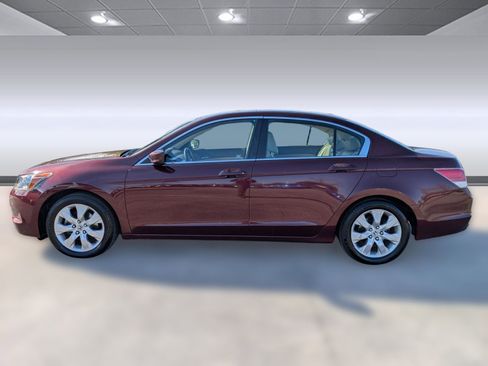 Used 2010 Honda Accord EX-L image 2