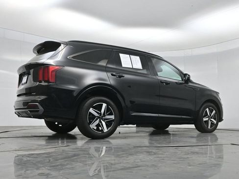 Used 2023 Kia Sorento S w/ Panoramic Sunroof Package FWD image 57