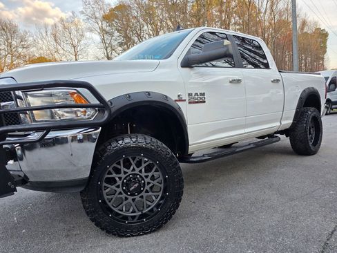 Used 2017 RAM 2500 SLT image 4