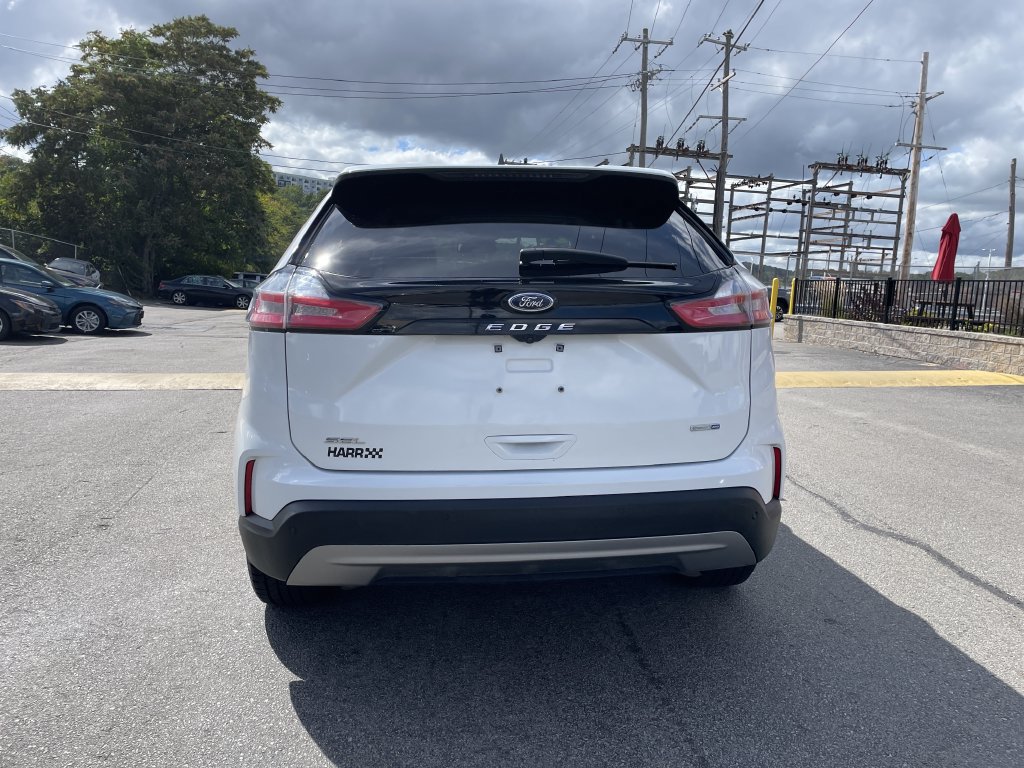 Used 2024 Ford Edge SEL AWD/4WD image 4