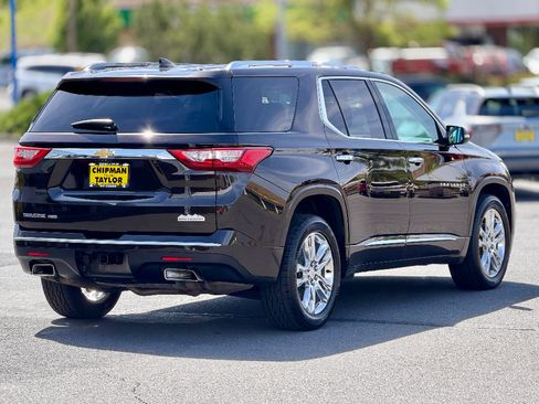 Used 2019 Chevrolet Traverse High Country AWD/4WD image 24