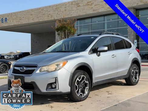 Used 2017 Subaru Crosstrek 2.0i Premium AWD/4WD image 7
