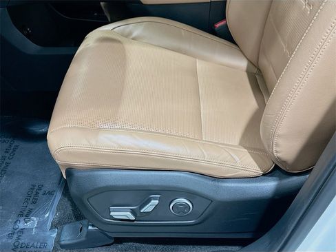 Used 2024 Hyundai Santa Fe Limited image 20