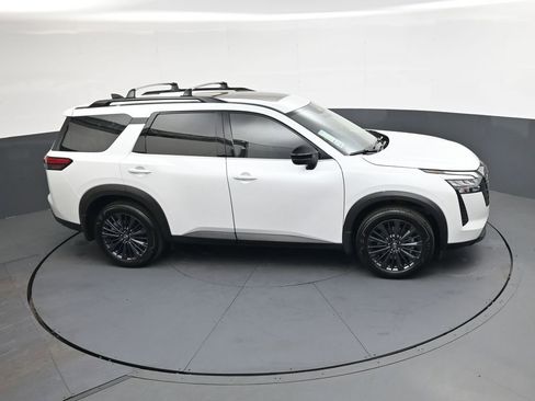 New 2026 Nissan Pathfinder SL w/ SL Premium Package AWD/4WD image 33
