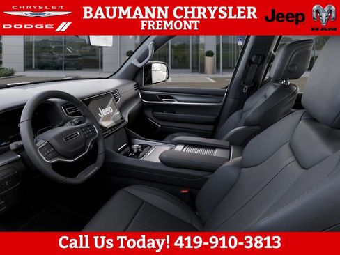New 2026 Jeep Grand Wagoneer Limited AWD/4WD image 22