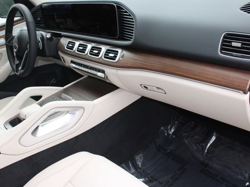 New 2026 Mercedes-Benz GLE 450 4MATIC image 38