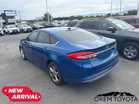 Used 2018 Ford Fusion SE FWD image 13