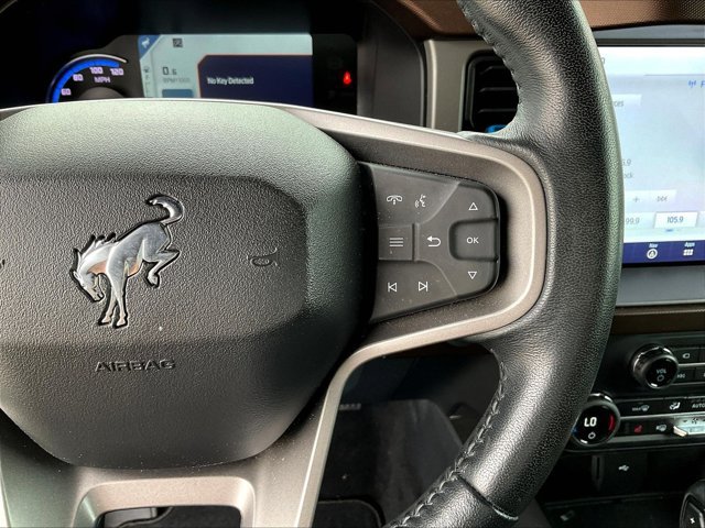 Used 2023 Ford Bronco Outer Banks w/ Sasquatch Package AWD/4WD image 20