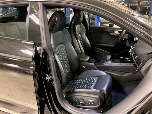 Used 2022 Audi RS 5 image 8