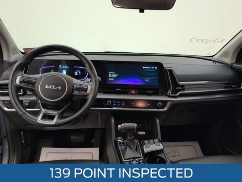 Used 2023 Kia Sportage EX image 7