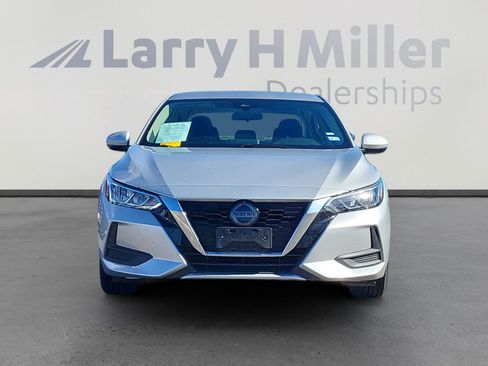 Used 2023 Nissan Sentra SV image 9