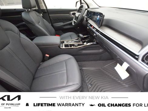 New 2026 Kia Sorento SX image 16