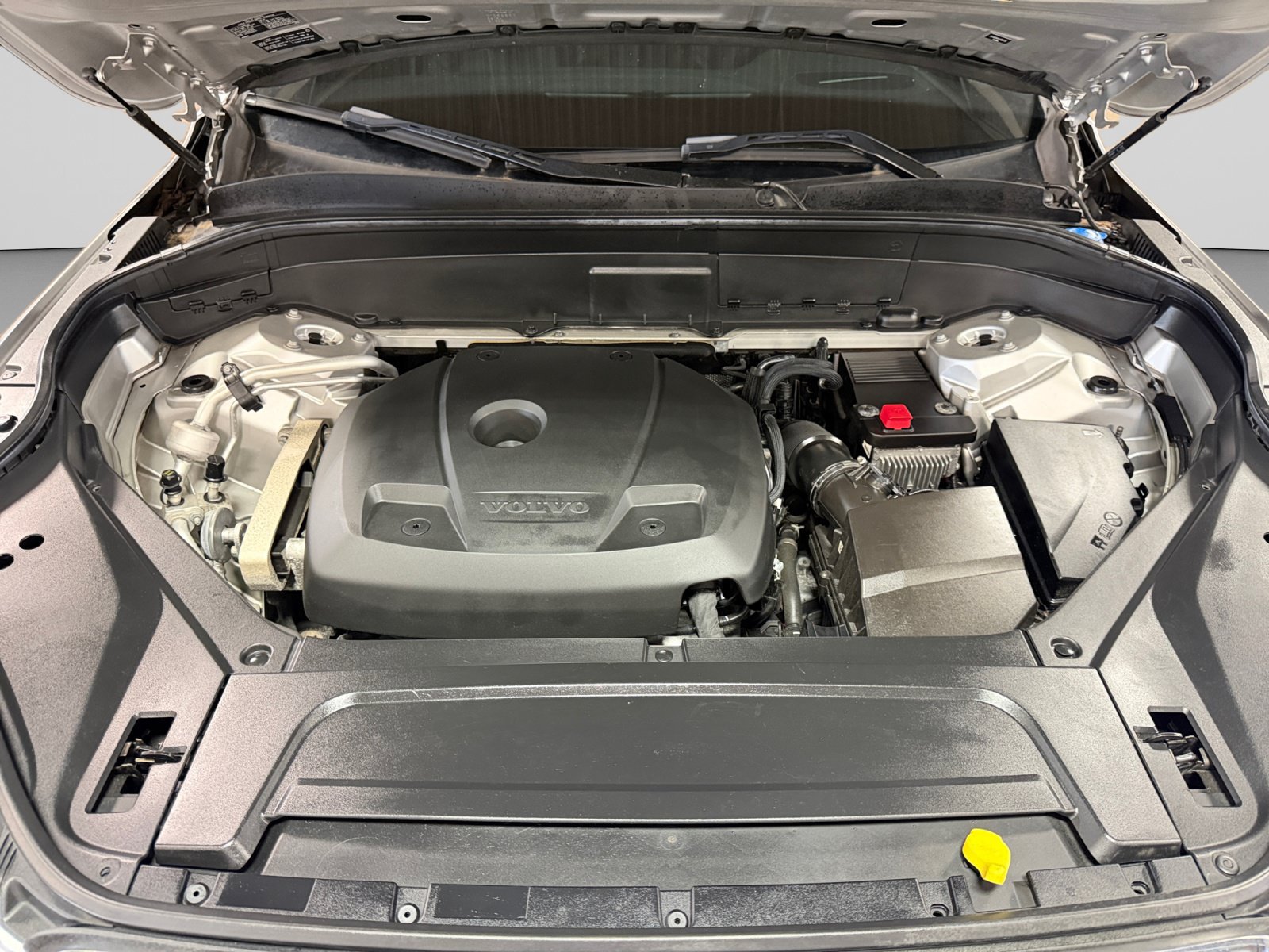 Used 2018 Volvo XC90 T5 Momentum w/ Convenience Package AWD/4WD image 26