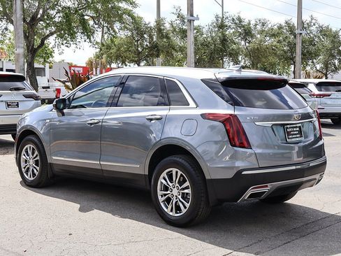 Used 2021 Cadillac XT5 Premium Luxury image 12