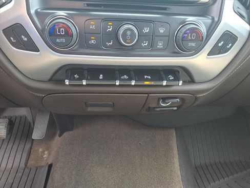 Used 2018 GMC Sierra 1500 SLT w/ SLT Premium Package AWD/4WD image 23