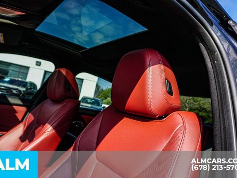 Used 2023 BMW 330i xDrive Sedan w/ Driving Assistance Package image 18