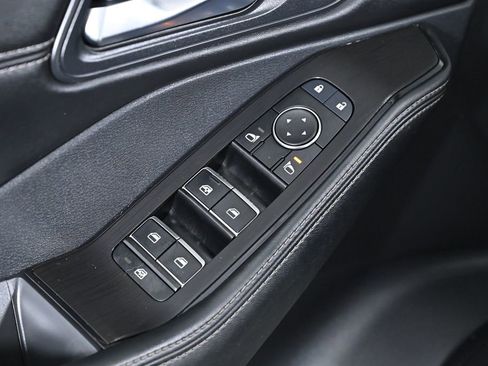 Used 2023 Nissan Rogue SL w/ SL Premium Package image 23