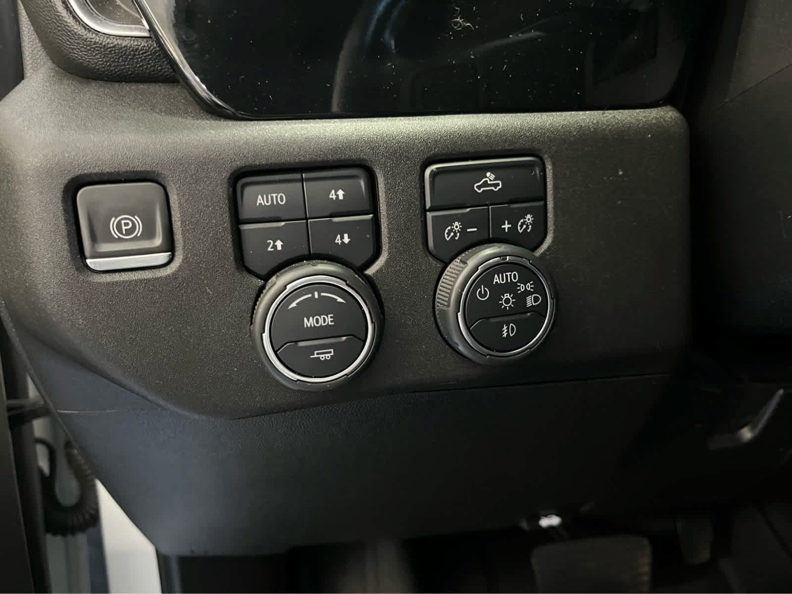 Used 2024 Chevrolet Silverado 2500 LT w/ Convenience Package AWD/4WD image 21