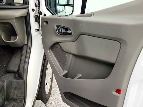 Used 2025 Ford Transit 250 Low Roof w/ Exterior Upgrade Package RWD image 27