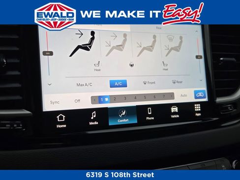 New 2026 Chrysler Voyager LX FWD image 5