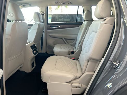 New 2026 Volkswagen Atlas SE image 38