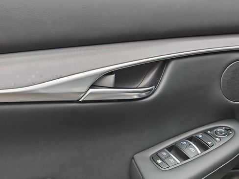 Used 2022 INFINITI QX50 Luxe w/ Appearance Package image 15