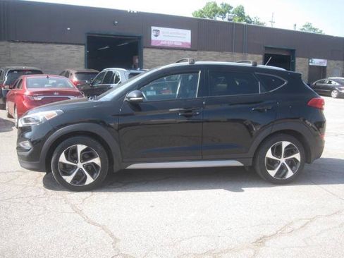 Used 2017 Hyundai Tucson Sport w/ Cargo Package AWD/4WD image 8