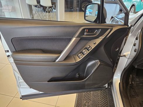 Used 2018 Subaru Forester 2.5i Premium image 11