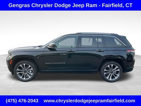 Certified 2023 Jeep Grand Cherokee Overland AWD/4WD image 4