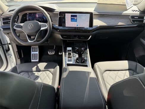 New 2026 Volkswagen Atlas SEL Premium R-Line image 26