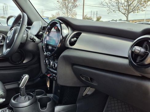 Used 2023 MINI Cooper Convertible image 14