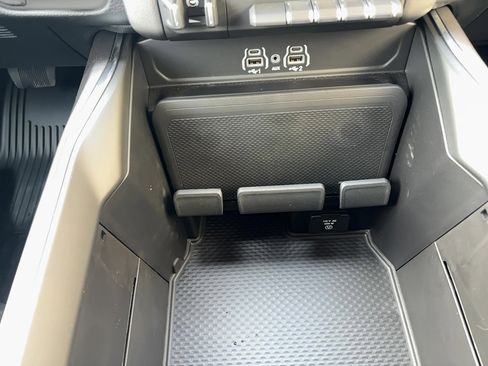 New 2025 RAM 1500 Big Horn w/ Night Edition image 28