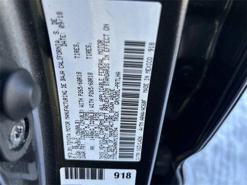 Used 2019 Toyota Tacoma Limited image 33