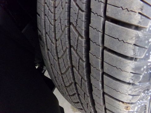 New 2025 Chevrolet Suburban LS image 26