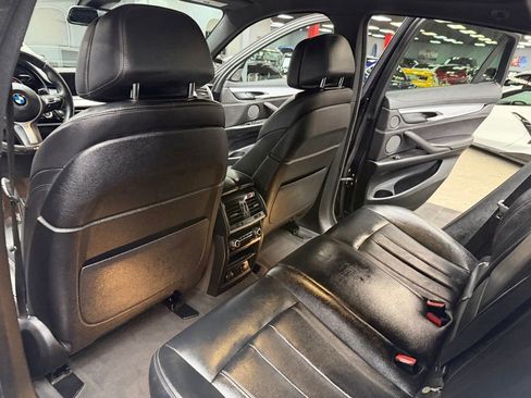 Used 2019 BMW X6 sDrive35i w/ M Sport Package RWD image 42