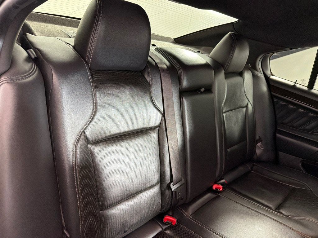 Used 2019 Ford Taurus Limited FWD image 22