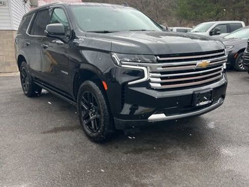 Used 2022 Chevrolet Tahoe High Country AWD/4WD image 14