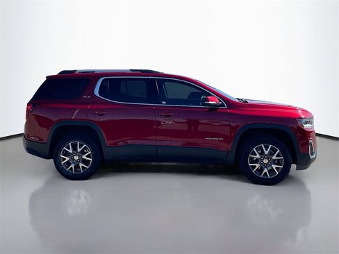 Used 2023 GMC Acadia SLE w/ Driver Convenience Package image 8