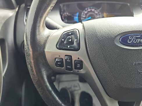 Used 2015 Ford Taurus SEL w/ Equipment Group 201A image 19