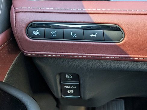 New 2026 INFINITI QX80 Autograph w/ Premium Cargo Package image 25